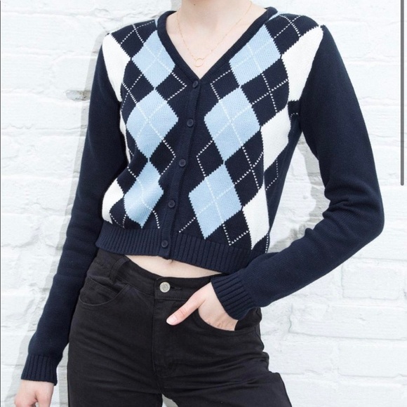 Brandy Melville Sweaters - Brandy Melville Elizabeth argyle sweater knit